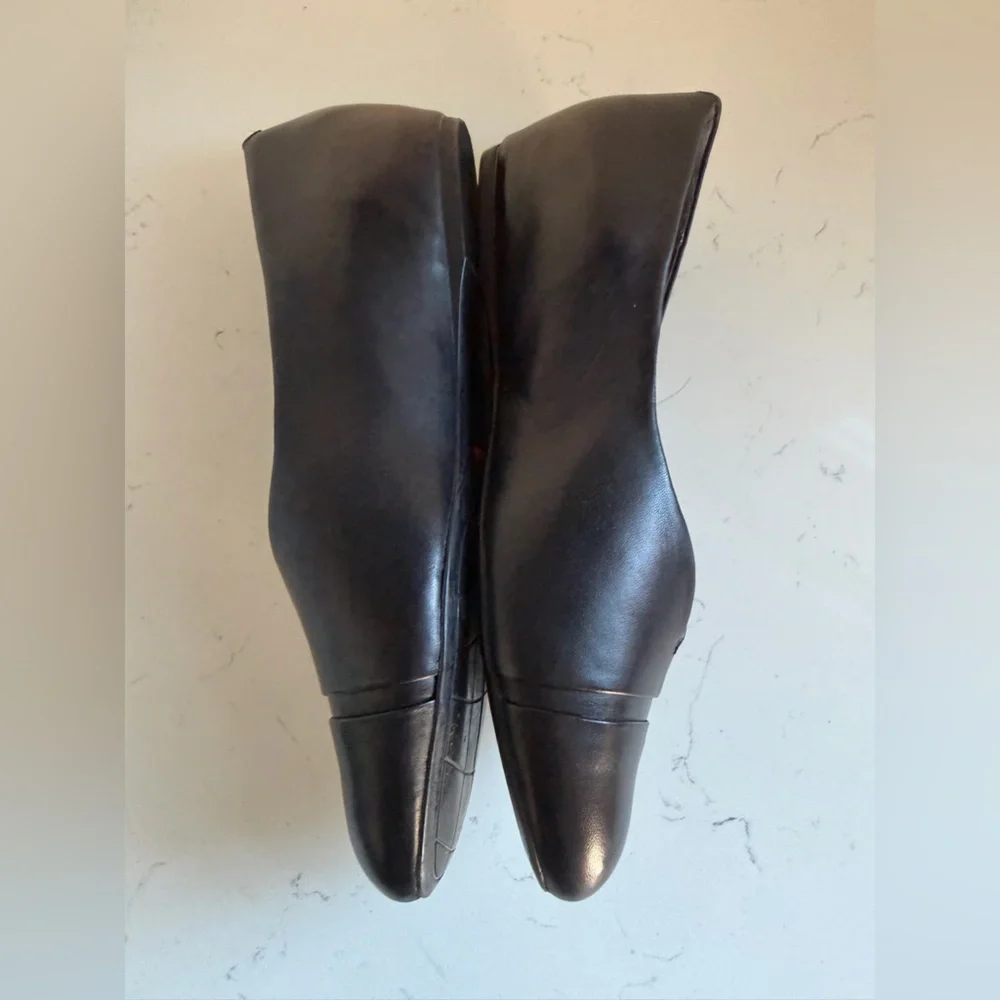 Rockport Black Flat leather sz‎ 7.5